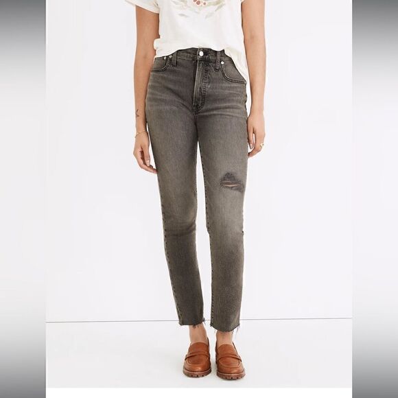 Madewell The Perfect Vintage Jean in Cosner Wash: Knee-Rip Edition - Picture 4 of 15